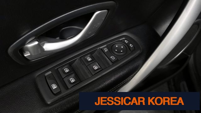 2011 Renault Korea New SM3 - Thumbnail 16
