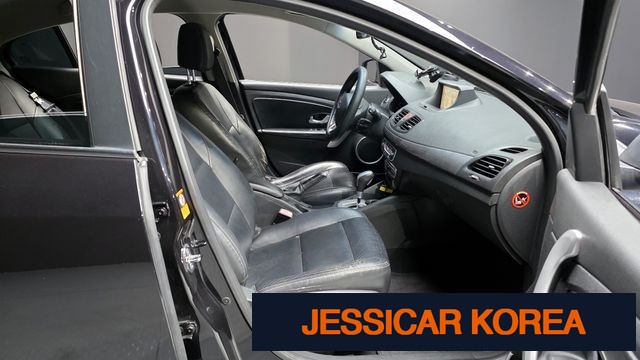 2011 Renault Korea New SM3 - Thumbnail 17