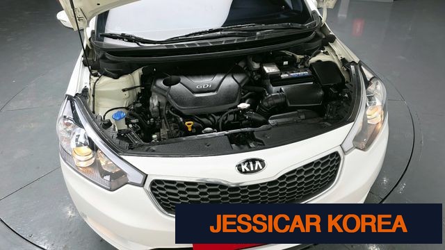 2014 Kia K3 - Thumbnail 17