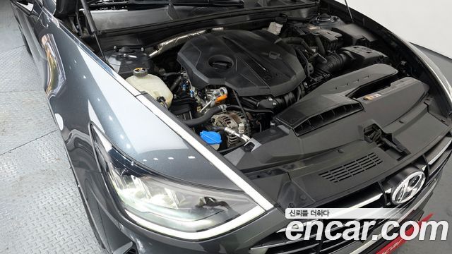 2020 Hyundai 쏘나타 (DN8) - Thumbnail 15