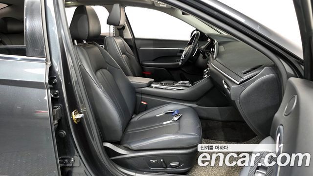 2020 Hyundai 쏘나타 (DN8) - Thumbnail 20