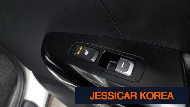2019 Kia Sportage the bold - Thumbnail 3