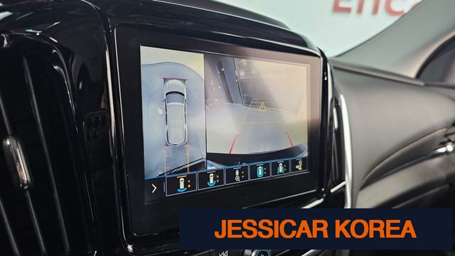 2021 Chevrolet Traverse - Thumbnail 3