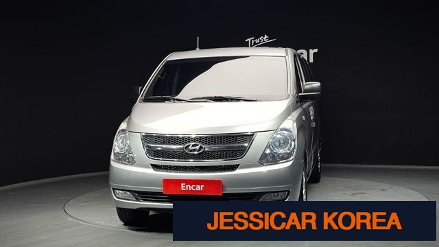 2015 Hyundai Grand Starex - Thumbnail 3