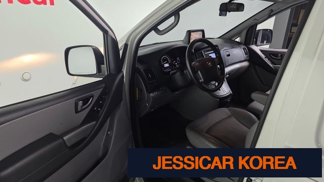 2021 Hyundai The New Grand Starex - Thumbnail 5