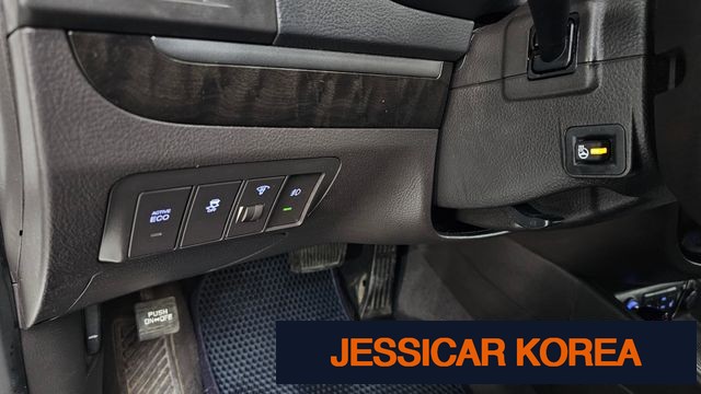 2012 Hyundai Santa Fe CM - Thumbnail 2