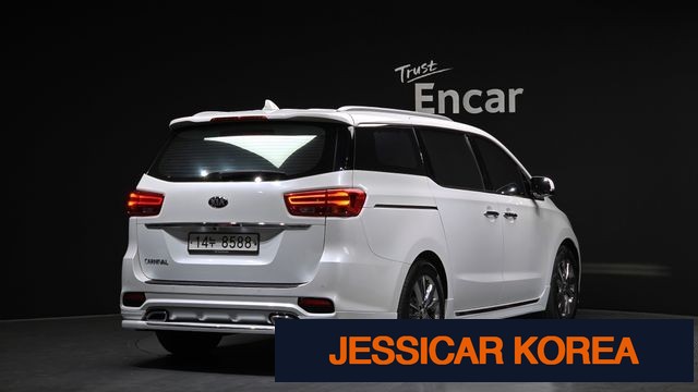 2019 Kia The New Carnival - Thumbnail 2