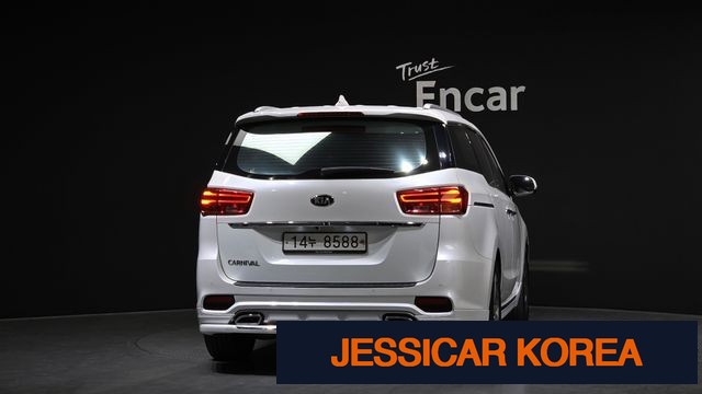 2019 Kia The New Carnival - Thumbnail 3