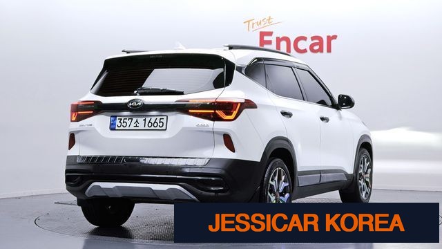 2021 Kia Seltos - Thumbnail 16