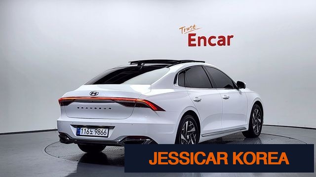 2021 Hyundai The New Grandeur IG Hybrid - Thumbnail 6