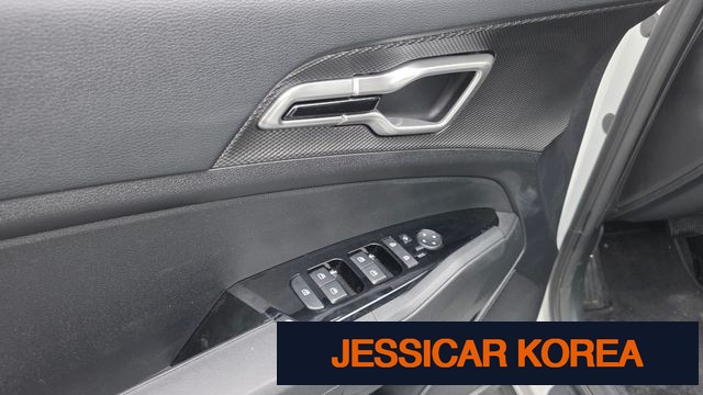 2024 Kia Sportage 5th generation hybrid - Thumbnail 17