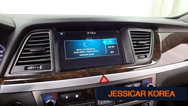 2015 Hyundai Genesis DH - Thumbnail 8