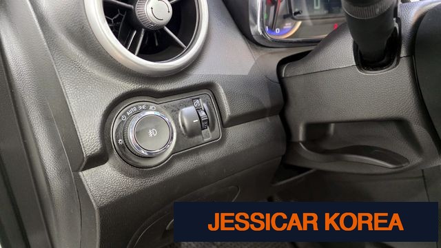 2015 Chevrolet Trax - Thumbnail 2