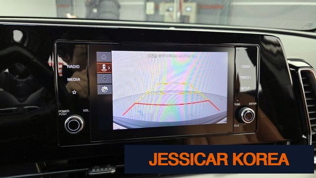 2022 Kia Sportage 5th Gen - Thumbnail 3