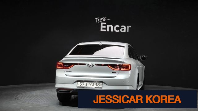2017 Renault Korea SM6 - Thumbnail 14