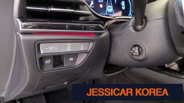 2022 Genesis G80 (RG3) - Thumbnail 18