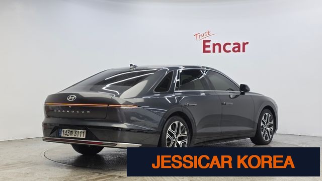 2023 Hyundai Grandeur (GN7) - Thumbnail 10