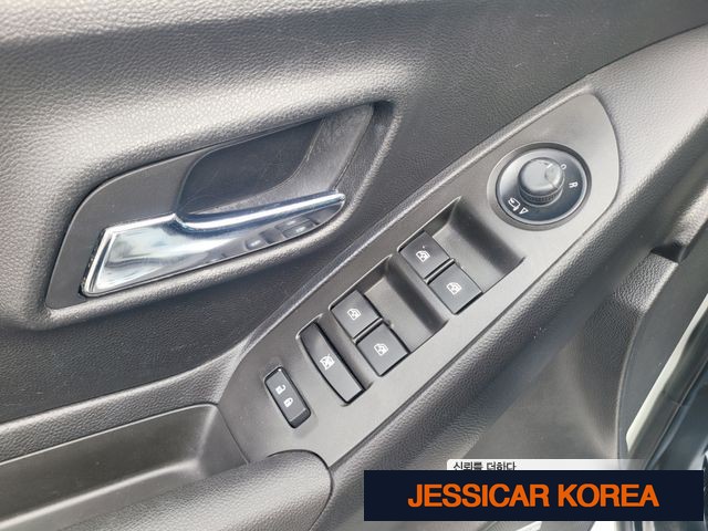 2014 Chevrolet Trax - Thumbnail 2