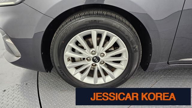 2020 Kia K7 Premier - Thumbnail 8
