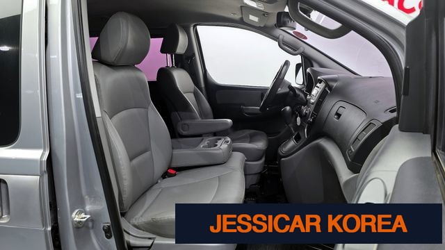 2015 Hyundai Grand Starex - Thumbnail 6