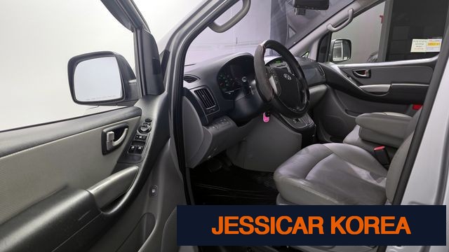 2015 Hyundai Grand Starex - Thumbnail 18