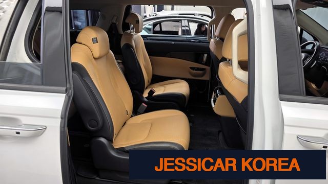 2023 Kia Carnival 4th Gen - Thumbnail 4