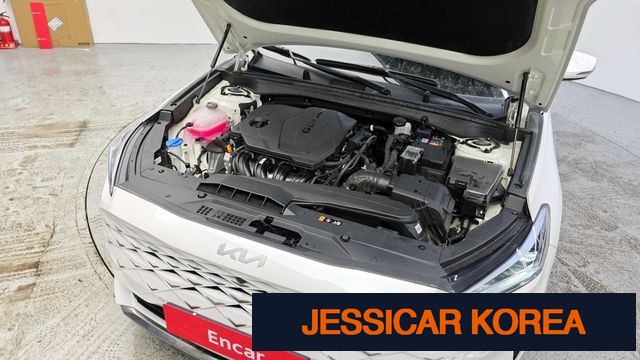 2024 Kia K8 - Thumbnail 17