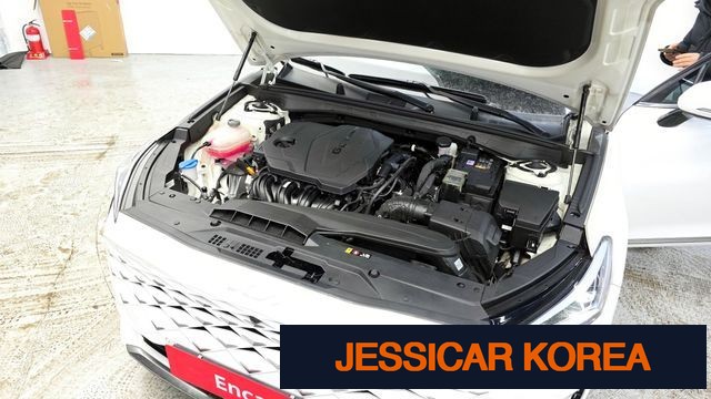 2023 Kia K8 - Thumbnail 7