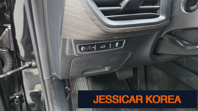2022 Kia K8 - Thumbnail 5