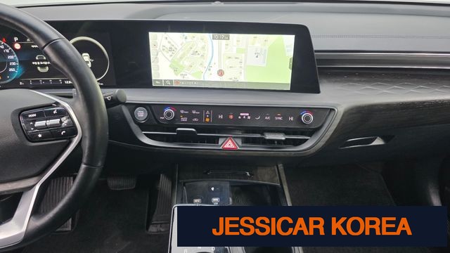 2022 Kia K8 - Thumbnail 11