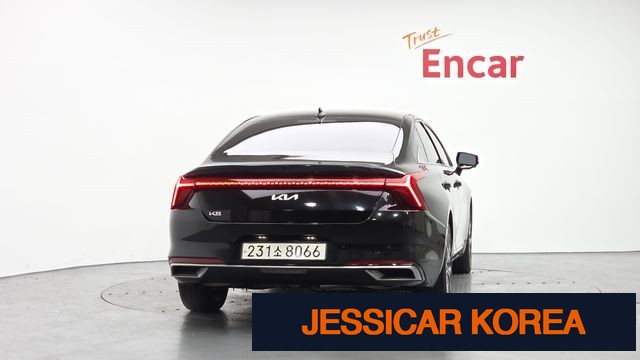 2022 Kia K8 - Thumbnail 13