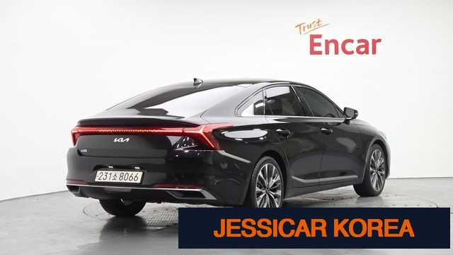 2022 Kia K8 - Thumbnail 17