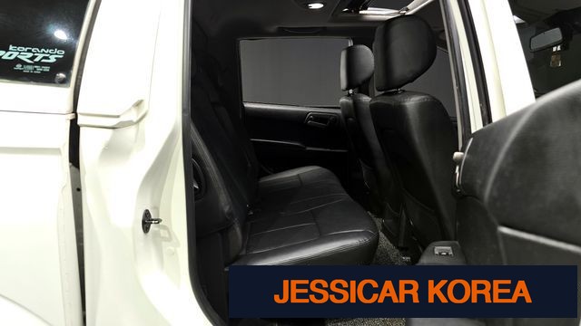 2017 KG Mobility The New Korando Sports - Thumbnail 8