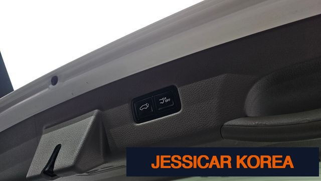 2021 Kia Carnival 4th Gen - Thumbnail 5