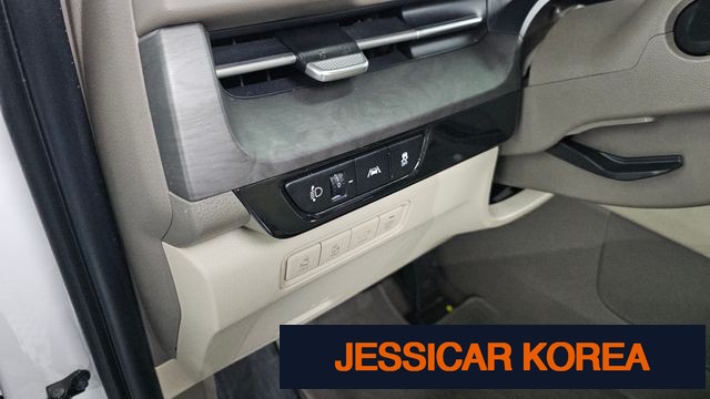 2021 Kia Carnival 4th Gen - Thumbnail 19