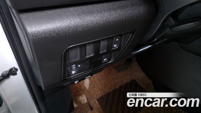 2021 Renault Korea 더 뉴 QM6 - Thumbnail 15