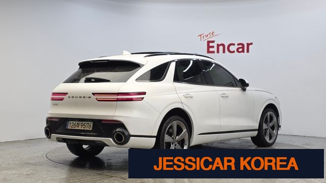 2023 Genesis GV70 - Thumbnail 8