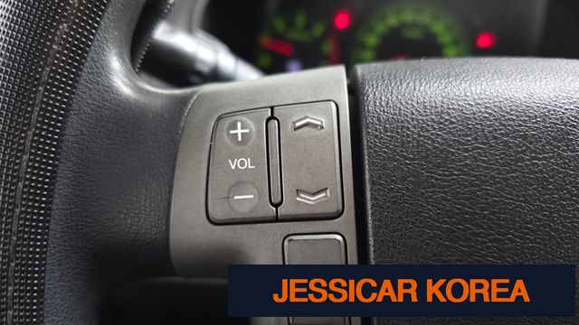 2012 Hyundai Grand Starex - Thumbnail 13