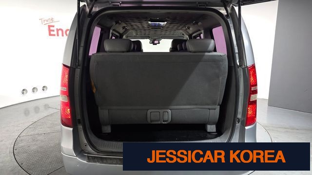 2012 Hyundai Grand Starex - Thumbnail 15