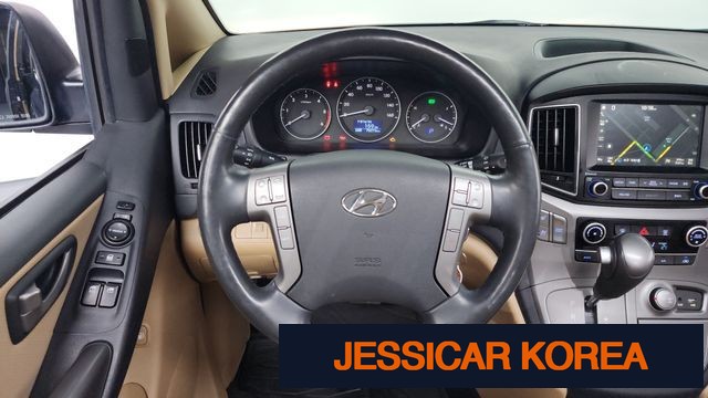 2018 Hyundai Grand Starex - Thumbnail 14
