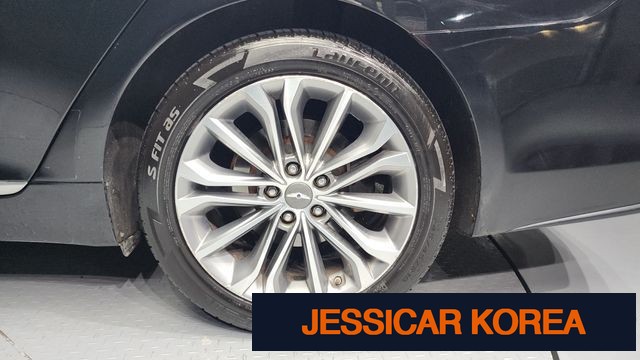 2015 Hyundai Genesis DH - Thumbnail 12