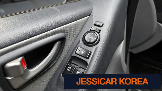 2015 Hyundai Grand Starex - Thumbnail 5