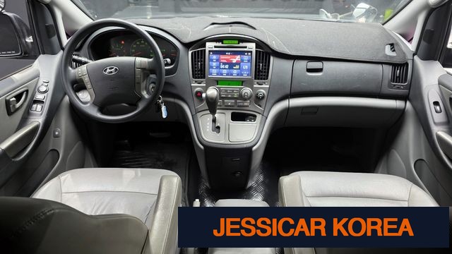 2015 Hyundai Grand Starex - Thumbnail 19