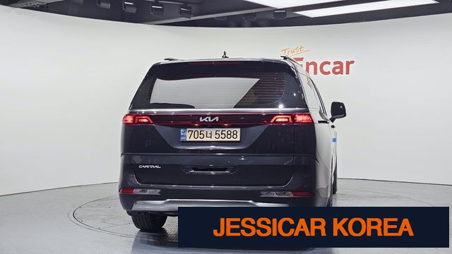 2023 Kia Carnival 4th Gen - Thumbnail 3
