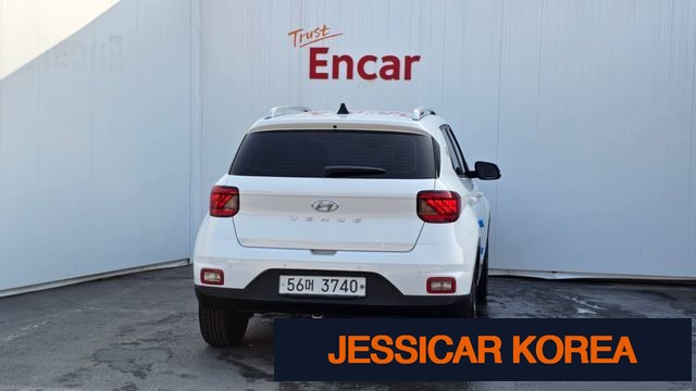 2020 Hyundai Venue - Thumbnail 9