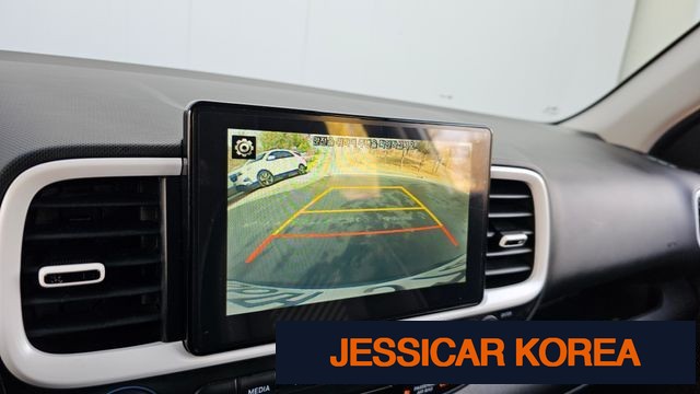 2020 Hyundai Venue - Thumbnail 15