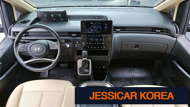 2025 Hyundai Staria - Thumbnail 14