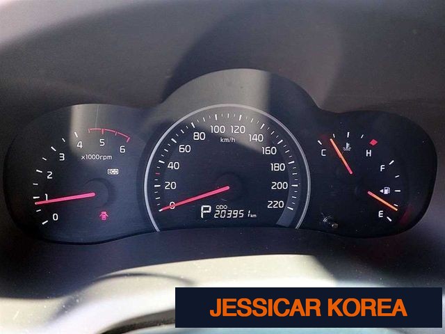 2014 Kia Carnival R - Thumbnail 9