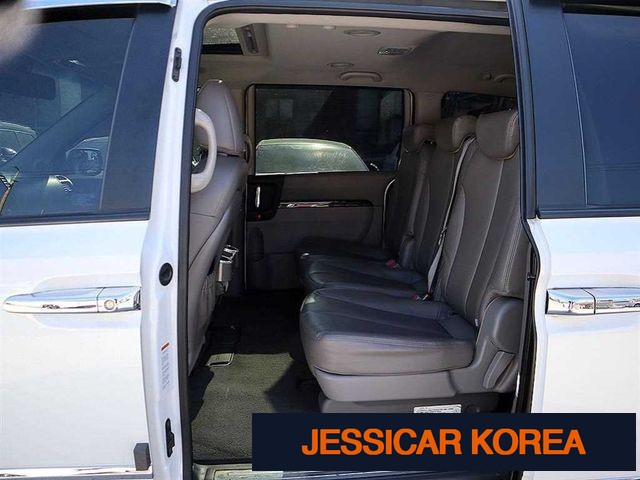 2014 Kia Carnival R - Thumbnail 10