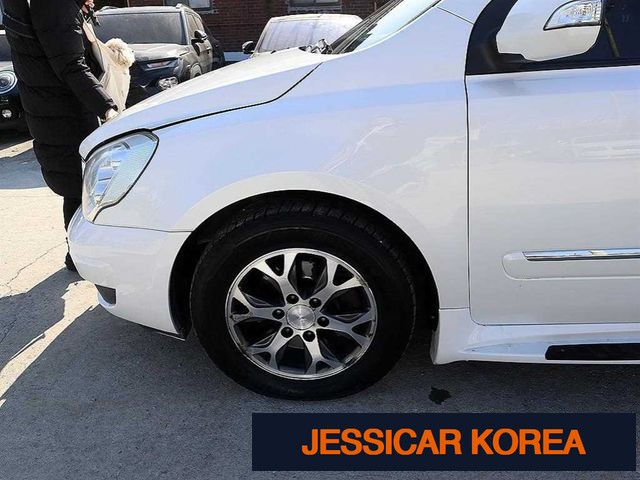 2014 Kia Carnival R - Thumbnail 15